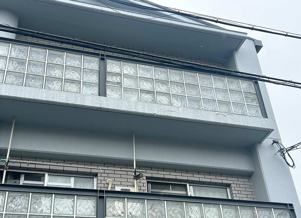 マンション　ベランダ　手摺改修工事